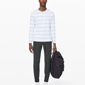 Lululemon slim length 34 waist 33. Grey Pant.